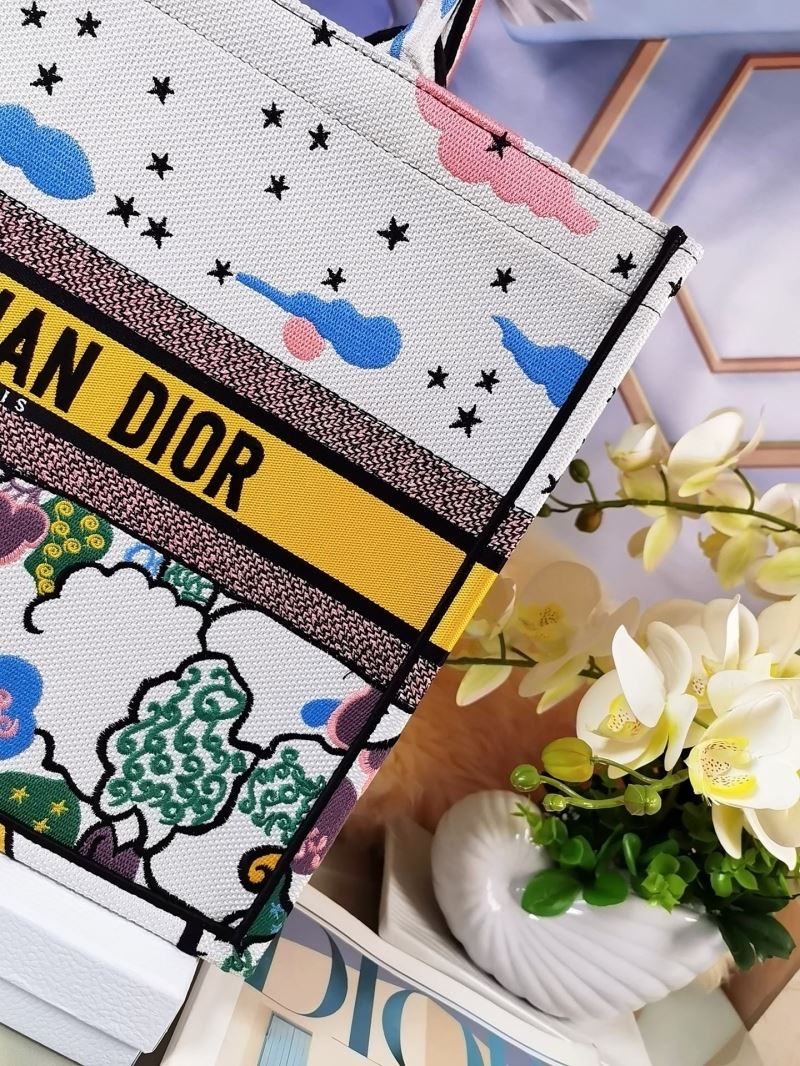 Christian Dior Shopping Bags